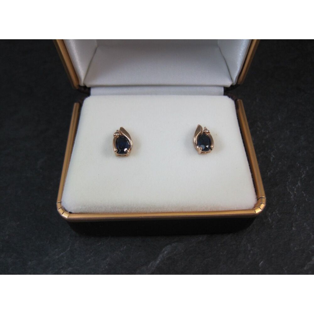 10K Sapphire and Diamond Stud Earrings Riddles